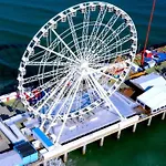 Cozysuites At Showboat Bold Beachfront Condo